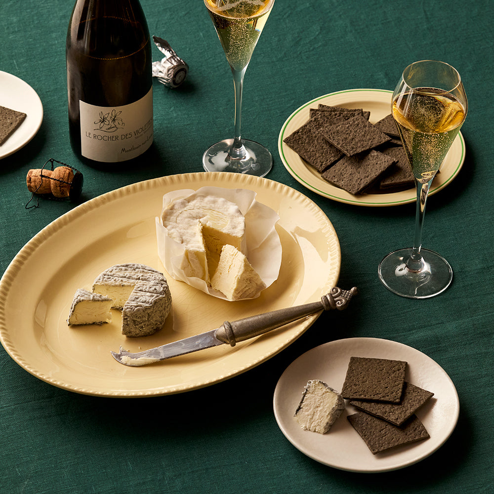 Fizz and Fromage - The Sparkling Wine and Cheese Selection