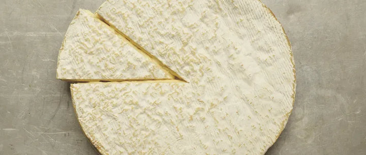 How to Prepare the Brie in your Cheese Wedding Cake