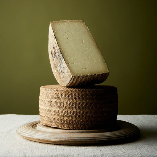 La Oveja Negra Manchego Semi Curado