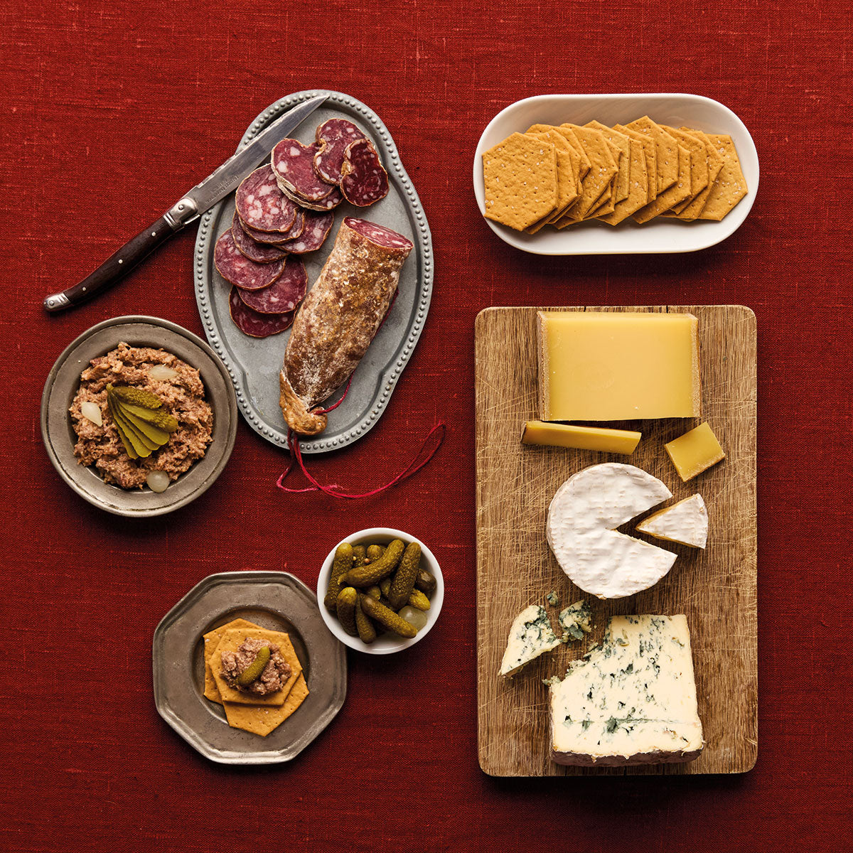 À Table! - The French Cheese and Charcuterie Feast