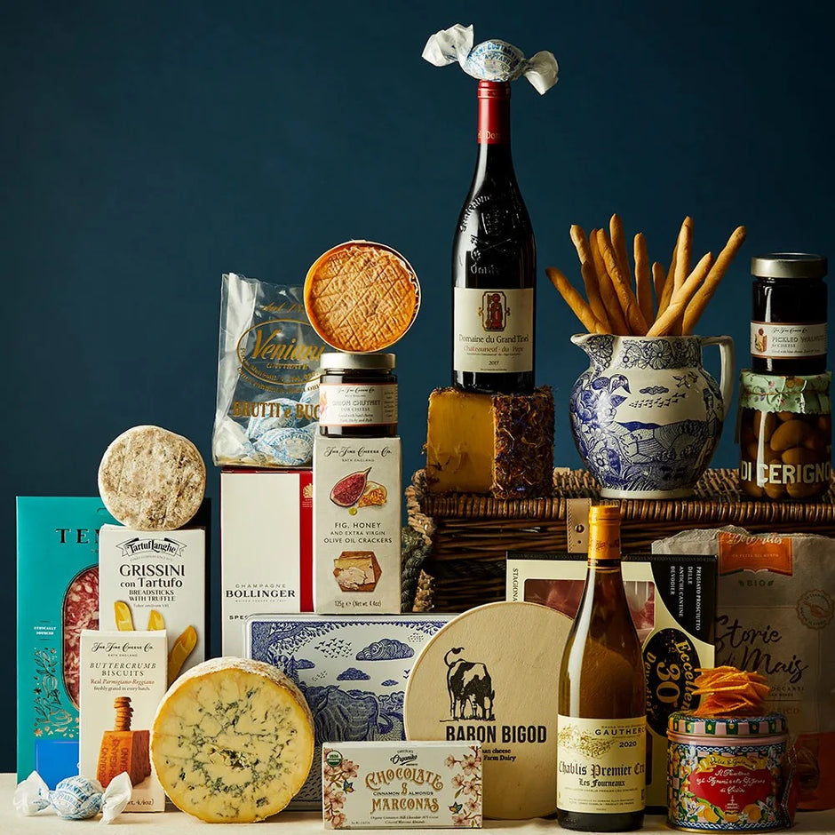 Exquisite Cheese and Wine Hampers | Cheese and Beer Gift Sets | The ...