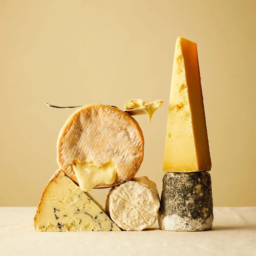 Famous Five - The Mighty English Cheeseboard Selection