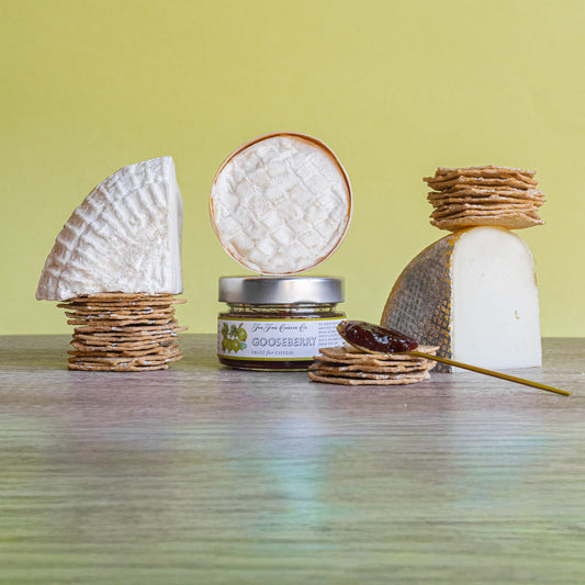Fresh Pastures - The Spring Cheeseboard Selection