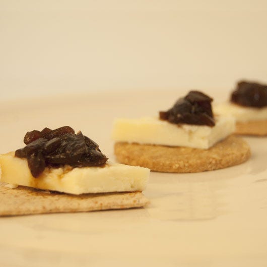 The Fine Cheese Co. Onion Chutney Catering Tub