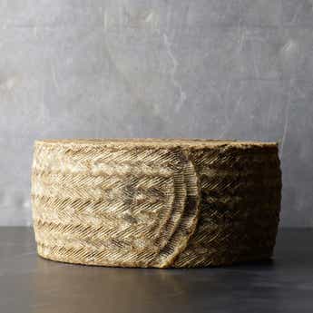 La Oveja Negra Manchego Semi Curado Whole