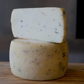 Pecorino Al Tartufo Whole